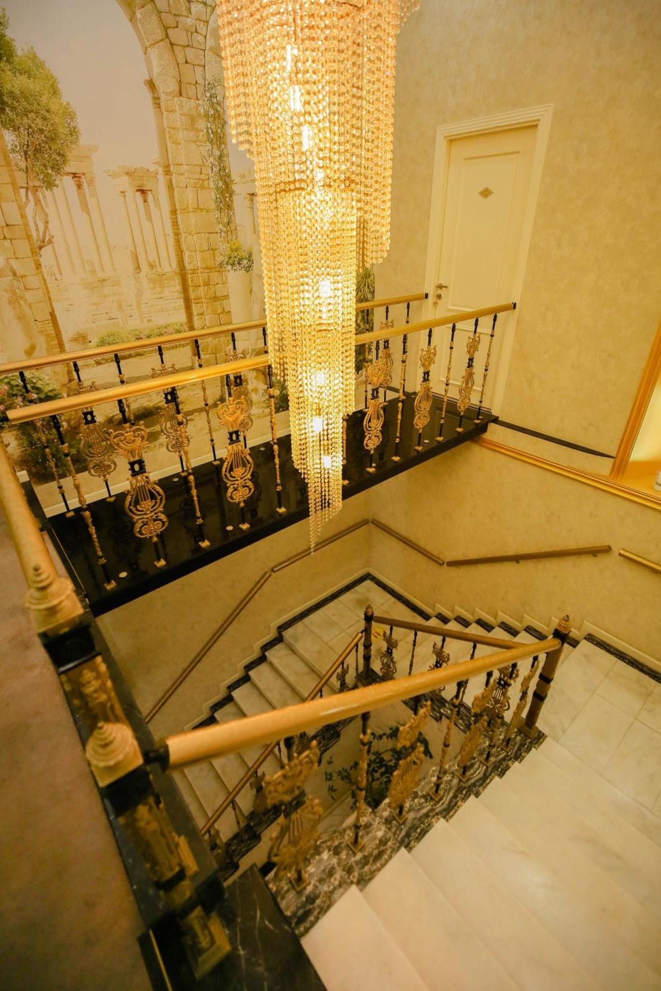 Dionis Coffee Shop Hotel バクー エクステリア 写真
